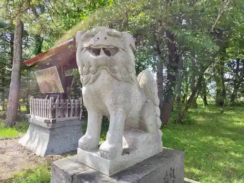 雨龍神社の狛犬