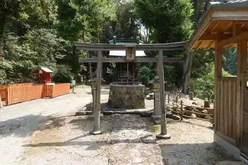 満願寺の末社