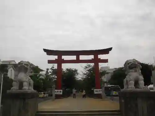 鶴岡八幡宮の鳥居