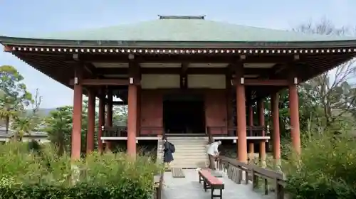 中宮寺の本殿・本堂