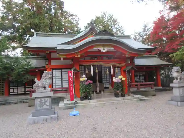 鴨神社の本殿・本堂