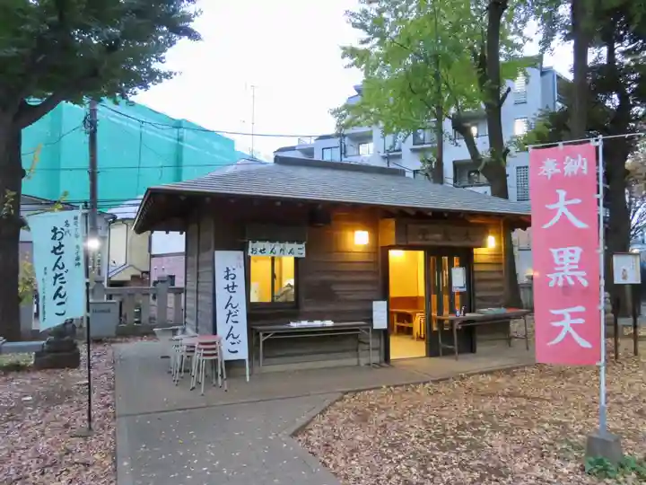 鬼子母神堂 (法明寺)の末社・摂社