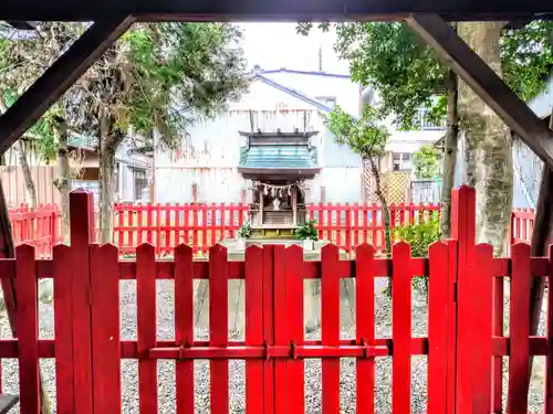 林稲荷神社の本殿