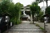 天沼熊野神社の鳥居