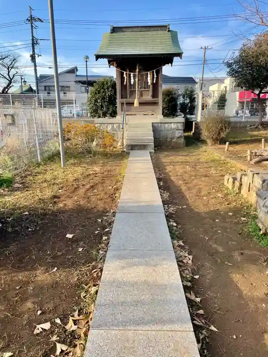 馬橋弁財天厳島神社の{uncategorized: "未分類", other: "その他", undefined: "問題あり", building: "その他建物", grave: "お墓", sacred_gate: "鳥居", guardian: "狛犬", statue: "像", buddha: "仏像", history: "歴史", nature: "自然", garden: "庭園", animal: "動物", pagoda: "塔", temizu: "手水舎", mountain_gate: "山門・神門", sanctuary: "本殿・本堂", subordinate: "末社・摂社", art: "芸術", scenery: "景色", jizo: "地蔵", ema: "絵馬", goshuin: "御朱印", omikuji: "おみくじ", items: "授与品その他", amulet: "お守り", goshuincho: "御朱印帳", eats: "食事", festival: "お祭り", votive_dance: "神楽", shichigosan: "七五三参", wedding: "結婚式", experience: "体験その他", initially: "初詣", around: "周辺", anti_infection: "感染症対策"}