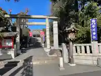 中野沼袋氷川神社の鳥居