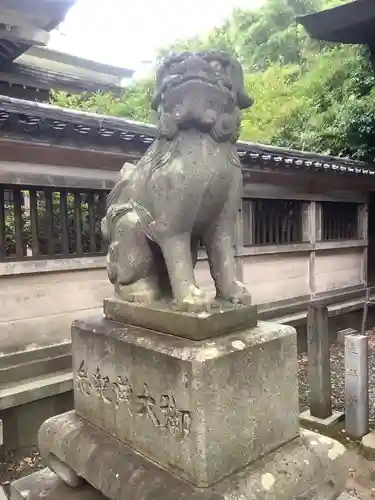 羽田八幡宮の狛犬