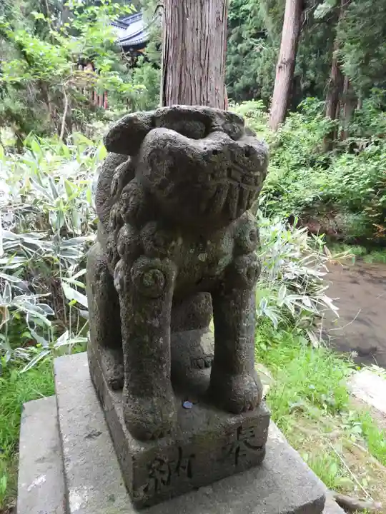 岩木山神社の狛犬