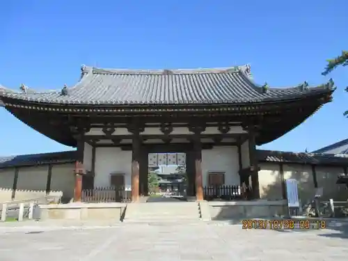 法隆寺の山門