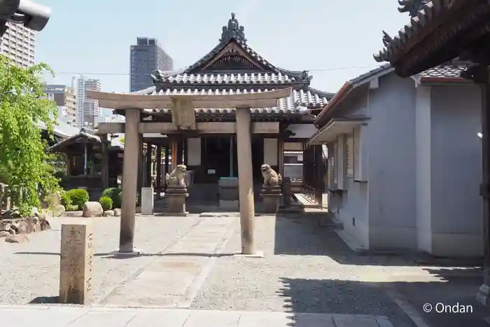 長遠寺の鳥居
