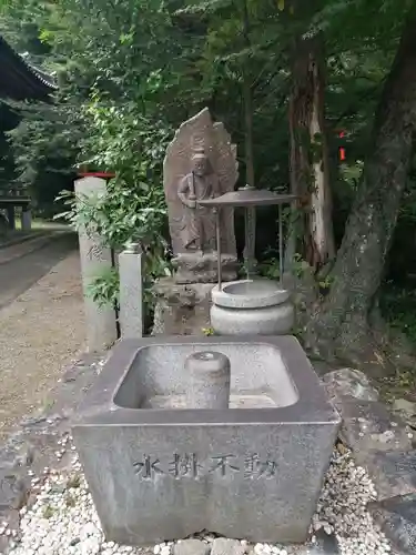 宝積寺の手水舎