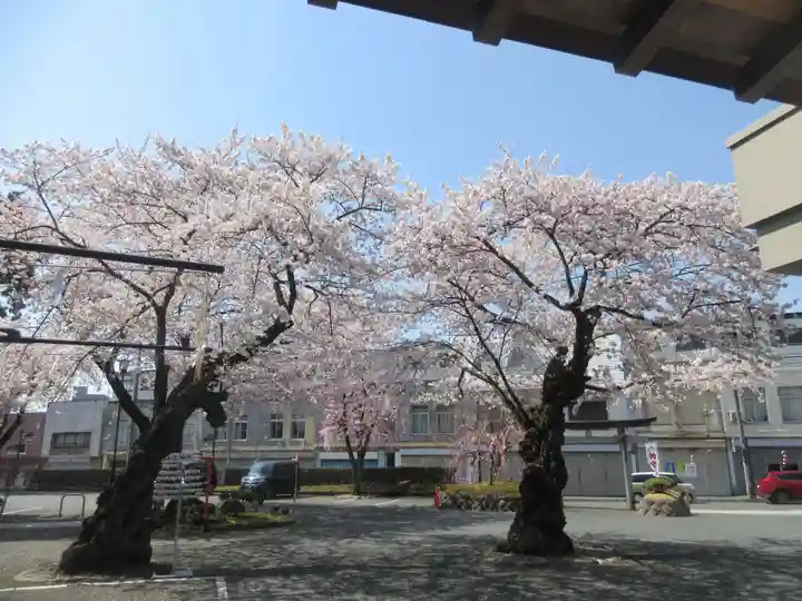 諏訪神社(岩手県)