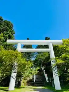 土津神社|こどもと出世の神さまの鳥居(2022年09月10日(土) 09時53分15秒投稿)