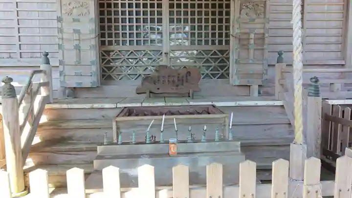 大瀬神社の本殿・本堂