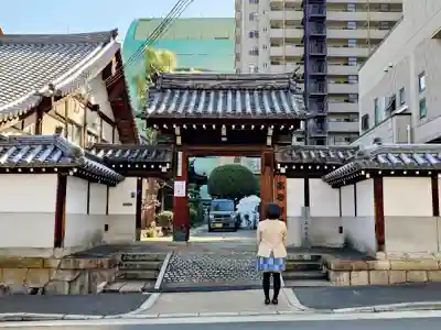 久成寺の山門・神門