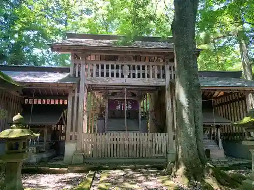 境神社の本殿・本堂