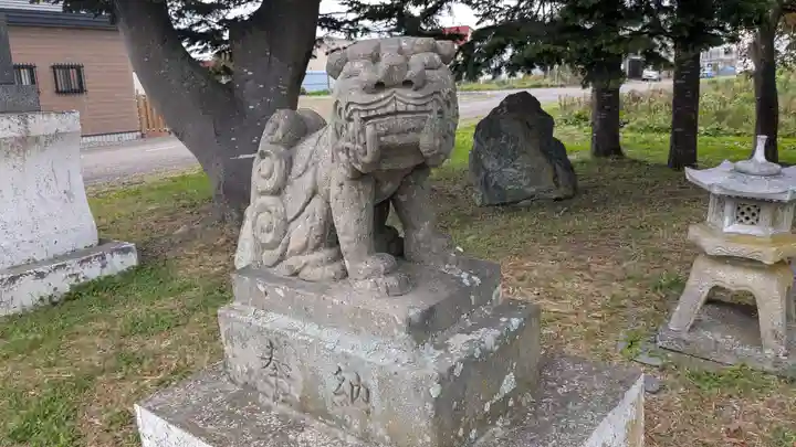 十勝神社頓宮の狛犬