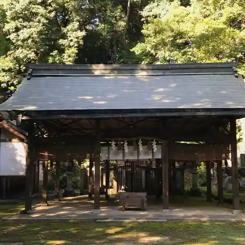 等彌神社の本殿