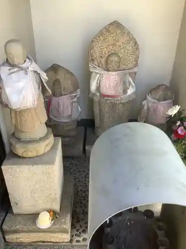 秋葉山 常光院の地蔵