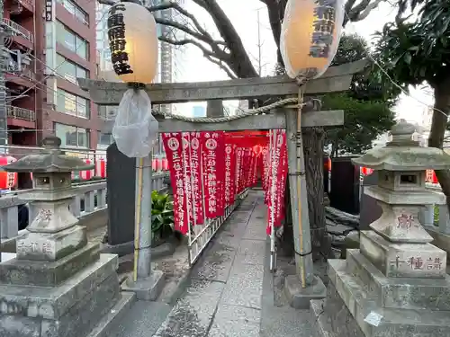 千種稲荷神社の鳥居