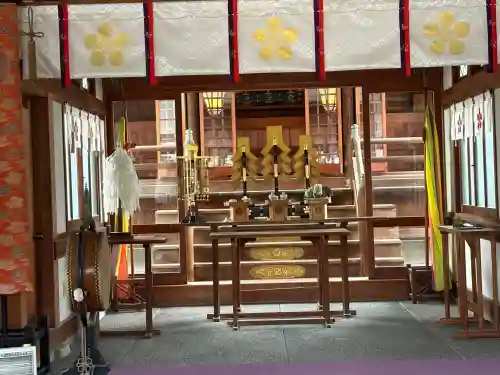 打出天神社の{uncategorized: "未分類", other: "その他", undefined: "問題あり", building: "その他建物", grave: "お墓", sacred_gate: "鳥居", guardian: "狛犬", statue: "像", buddha: "仏像", history: "歴史", nature: "自然", garden: "庭園", animal: "動物", pagoda: "塔", temizu: "手水舎", mountain_gate: "山門・神門", sanctuary: "本殿・本堂", subordinate: "末社・摂社", art: "芸術", scenery: "景色", jizo: "地蔵", ema: "絵馬", goshuin: "御朱印", omikuji: "おみくじ", items: "授与品その他", amulet: "お守り", goshuincho: "御朱印帳", eats: "食事", festival: "お祭り", votive_dance: "神楽", shichigosan: "七五三参", wedding: "結婚式", experience: "体験その他", initially: "初詣", around: "周辺", anti_infection: "感染症対策"}