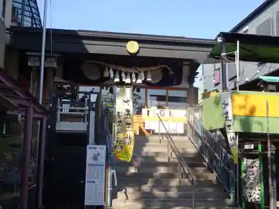 菊名神社の本殿・本堂