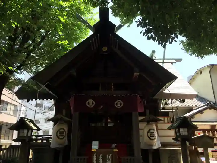 三島神社の本殿・本堂
