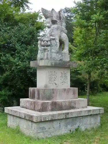 中山神社の狛犬