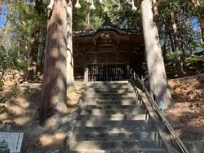 足長神社の本殿・本堂