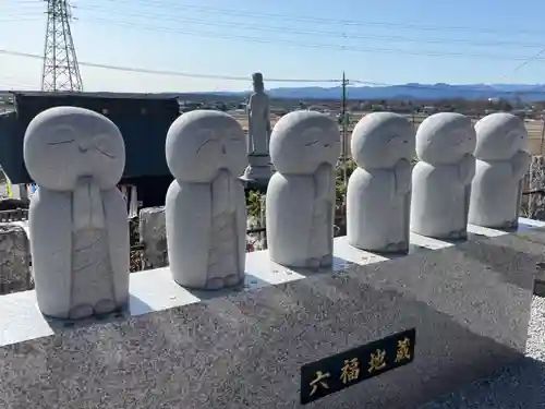 埼玉厄除け開運大師・龍泉寺（切り絵御朱印発祥の寺）(埼玉県)