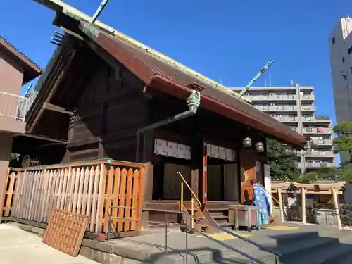 鶴見神社の本殿・本堂