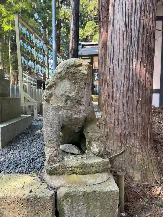熊野大社の{uncategorized: "未分類", other: "その他", undefined: "問題あり", building: "その他建物", grave: "お墓", sacred_gate: "鳥居", guardian: "狛犬", statue: "像", buddha: "仏像", history: "歴史", nature: "自然", garden: "庭園", animal: "動物", pagoda: "塔", temizu: "手水舎", mountain_gate: "山門・神門", sanctuary: "本殿・本堂", subordinate: "末社・摂社", art: "芸術", scenery: "景色", jizo: "地蔵", ema: "絵馬", goshuin: "御朱印", omikuji: "おみくじ", items: "授与品その他", amulet: "お守り", goshuincho: "御朱印帳", eats: "食事", festival: "お祭り", votive_dance: "神楽", shichigosan: "七五三参", wedding: "結婚式", experience: "体験その他", initially: "初詣", around: "周辺", anti_infection: "感染症対策"}