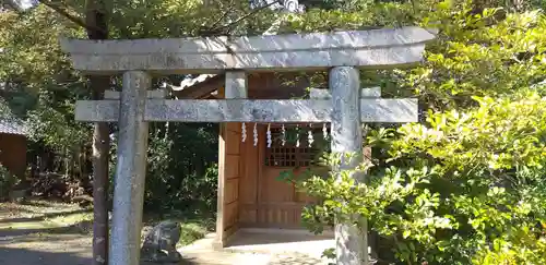 玉敷神社の鳥居