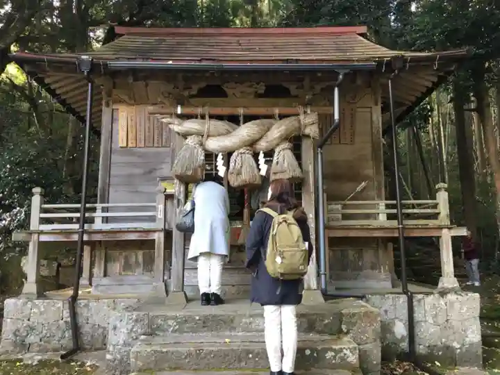 赤猪岩神社の本殿・本堂