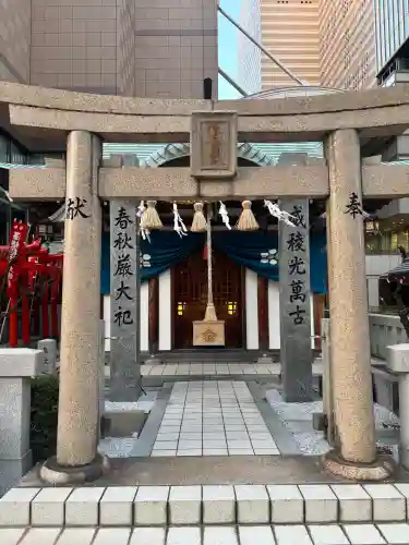 鏡天満宮の{uncategorized: "未分類", other: "その他", undefined: "問題あり", building: "その他建物", grave: "お墓", sacred_gate: "鳥居", guardian: "狛犬", statue: "像", buddha: "仏像", history: "歴史", nature: "自然", garden: "庭園", animal: "動物", pagoda: "塔", temizu: "手水舎", mountain_gate: "山門・神門", sanctuary: "本殿・本堂", subordinate: "末社・摂社", art: "芸術", scenery: "景色", jizo: "地蔵", ema: "絵馬", goshuin: "御朱印", omikuji: "おみくじ", items: "授与品その他", amulet: "お守り", goshuincho: "御朱印帳", eats: "食事", festival: "お祭り", votive_dance: "神楽", shichigosan: "七五三参", wedding: "結婚式", experience: "体験その他", initially: "初詣", around: "周辺", anti_infection: "感染症対策"}