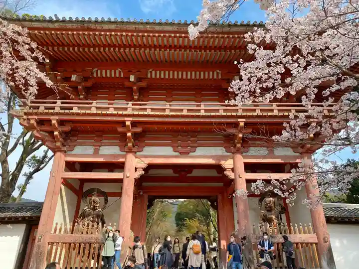 醍醐寺の山門・神門
