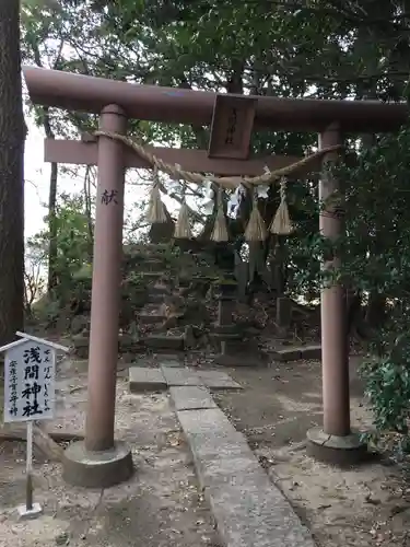 島穴神社の鳥居