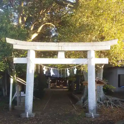 四所神社の鳥居