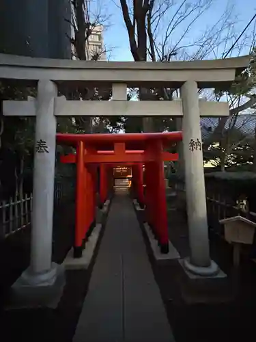 古地老稲荷神社(東京都)