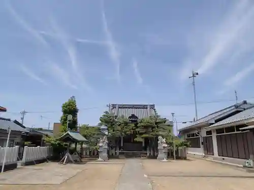 八幡神社の本殿