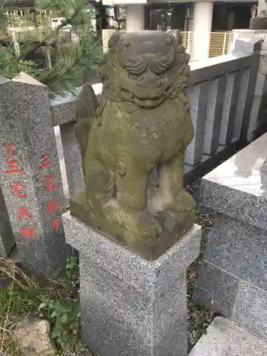 日比谷神社の狛犬