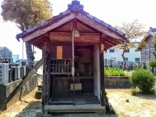 慈雲山 安楽寺の末社・摂社