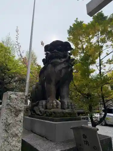 東神奈川熊野神社の{uncategorized: "未分類", other: "その他", undefined: "問題あり", building: "その他建物", grave: "お墓", sacred_gate: "鳥居", guardian: "狛犬", statue: "像", buddha: "仏像", history: "歴史", nature: "自然", garden: "庭園", animal: "動物", pagoda: "塔", temizu: "手水舎", mountain_gate: "山門・神門", sanctuary: "本殿・本堂", subordinate: "末社・摂社", art: "芸術", scenery: "景色", jizo: "地蔵", ema: "絵馬", goshuin: "御朱印", omikuji: "おみくじ", items: "授与品その他", amulet: "お守り", goshuincho: "御朱印帳", eats: "食事", festival: "お祭り", votive_dance: "神楽", shichigosan: "七五三参", wedding: "結婚式", experience: "体験その他", initially: "初詣", around: "周辺", anti_infection: "感染症対策"}