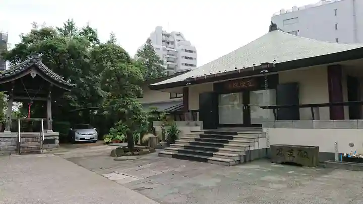 正受院の本殿・本堂