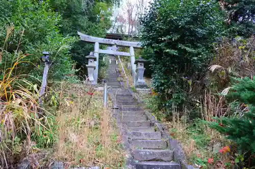 大六天麻王神社の鳥居