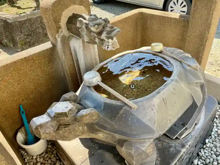 慶運寺の{uncategorized: "未分類", other: "その他", undefined: "問題あり", building: "その他建物", grave: "お墓", sacred_gate: "鳥居", guardian: "狛犬", statue: "像", buddha: "仏像", history: "歴史", nature: "自然", garden: "庭園", animal: "動物", pagoda: "塔", temizu: "手水舎", mountain_gate: "山門・神門", sanctuary: "本殿・本堂", subordinate: "末社・摂社", art: "芸術", scenery: "景色", jizo: "地蔵", ema: "絵馬", goshuin: "御朱印", omikuji: "おみくじ", items: "授与品その他", amulet: "お守り", goshuincho: "御朱印帳", eats: "食事", festival: "お祭り", votive_dance: "神楽", shichigosan: "七五三参", wedding: "結婚式", experience: "体験その他", initially: "初詣", around: "周辺", anti_infection: "感染症対策"}