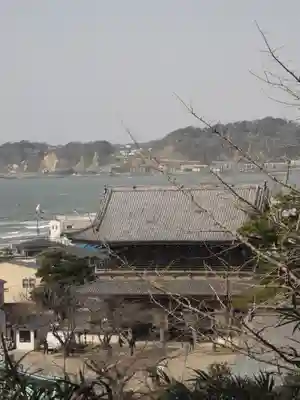 光明寺の山門・神門
