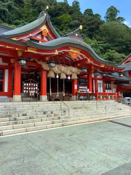 太皷谷稲成神社の{uncategorized: "未分類", other: "その他", undefined: "問題あり", building: "その他建物", grave: "お墓", sacred_gate: "鳥居", guardian: "狛犬", statue: "像", buddha: "仏像", history: "歴史", nature: "自然", garden: "庭園", animal: "動物", pagoda: "塔", temizu: "手水舎", mountain_gate: "山門・神門", sanctuary: "本殿・本堂", subordinate: "末社・摂社", art: "芸術", scenery: "景色", jizo: "地蔵", ema: "絵馬", goshuin: "御朱印", omikuji: "おみくじ", items: "授与品その他", amulet: "お守り", goshuincho: "御朱印帳", eats: "食事", festival: "お祭り", votive_dance: "神楽", shichigosan: "七五三参", wedding: "結婚式", experience: "体験その他", initially: "初詣", around: "周辺", anti_infection: "感染症対策"}