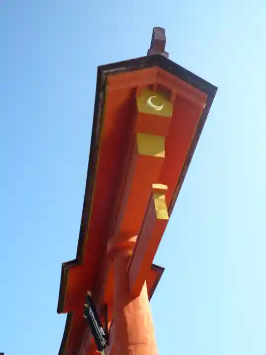 厳島神社の鳥居