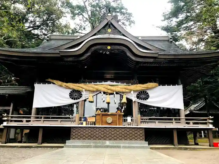 西寒多神社の本殿・本堂